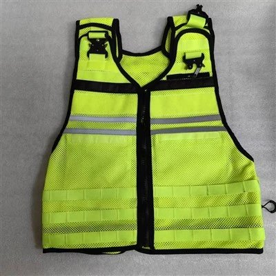 Taktikaline helkurvest